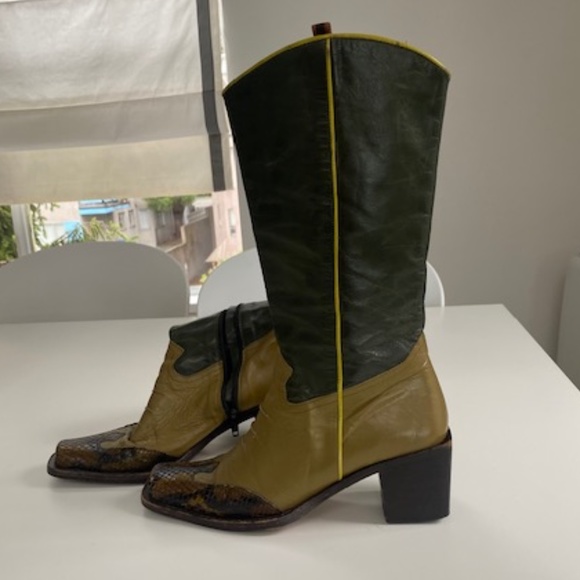 Cowboy Boots - Picture 5 of 6